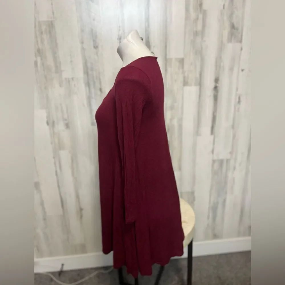 Dress - Picture 2 of 5